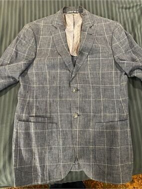 Gray Windowpane Sport Coat Blazer - Modern Tailored Look